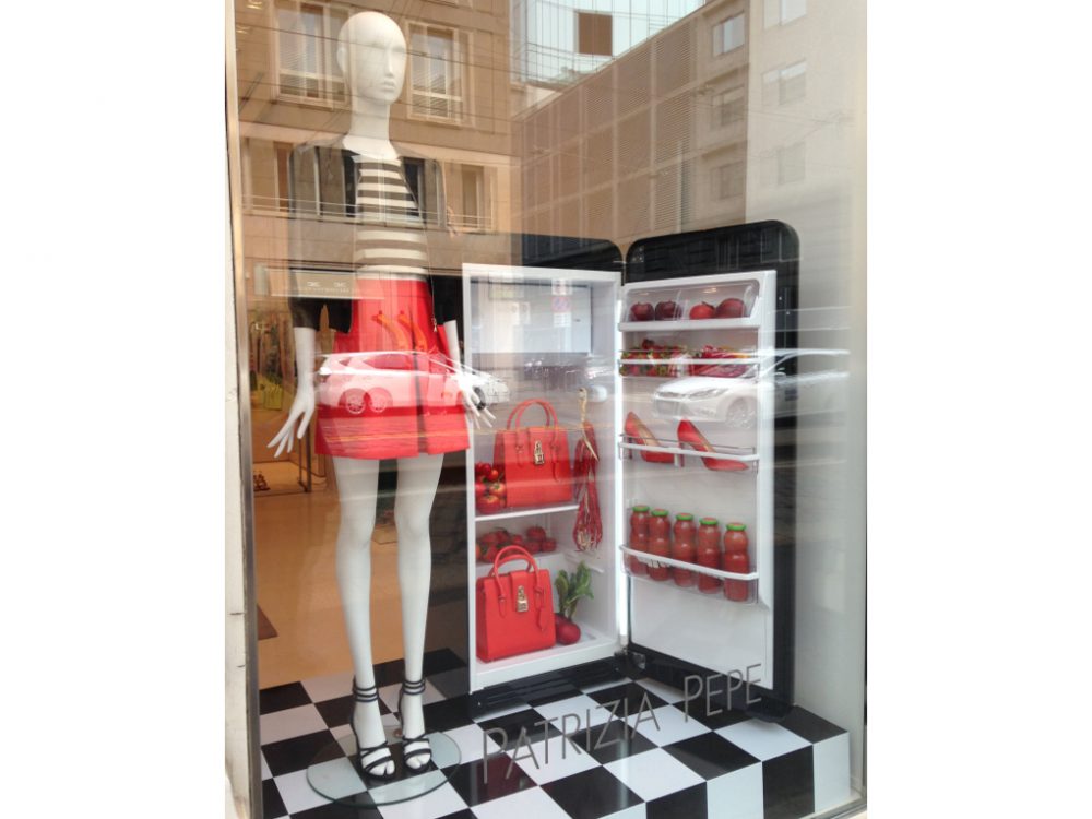 vitrine comité Milan
